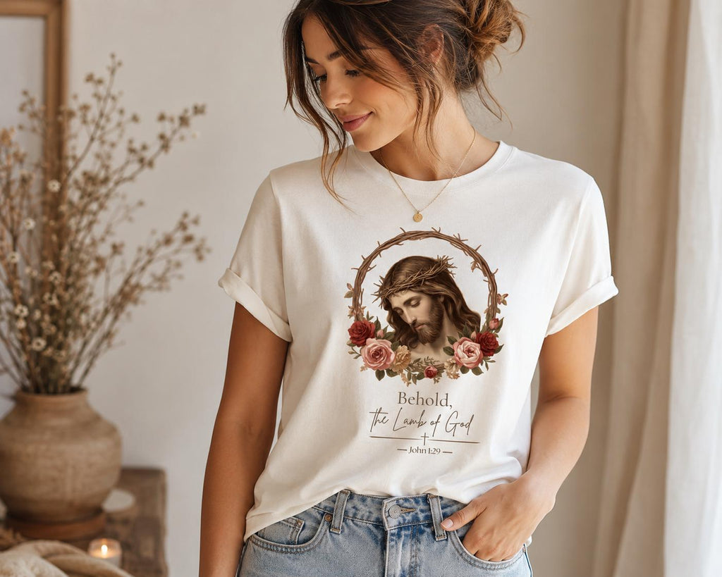 Behold Lamb of God Women's T-shirt